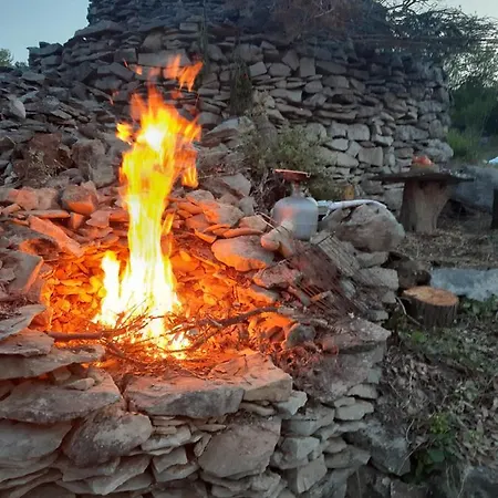 Bunja Tonkop.a Κάμπινγκ *